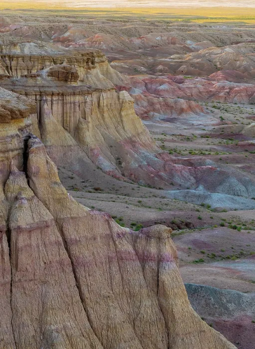Framed Print : Colourful geology, Tsagaan Suvarga Canyon, Gobi Region, Mongolia, Asia