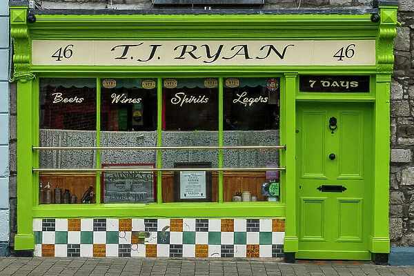 Colourful Irish Pub, Cashel, Co. Tipperary, Ireland