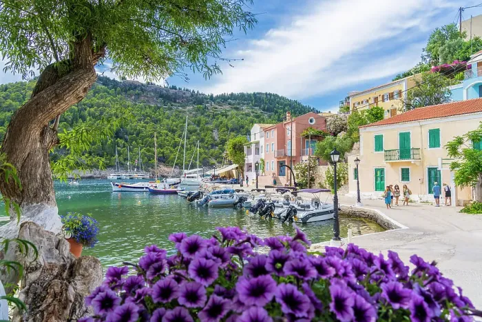 Framed Print : Colourful village of Assos, Kefalonia, Ionian Islands, Greek Islands, Greece Framed Print : Colourful village of Assos, Kefalonia, Ionian Islands, Greek Islands, Greece