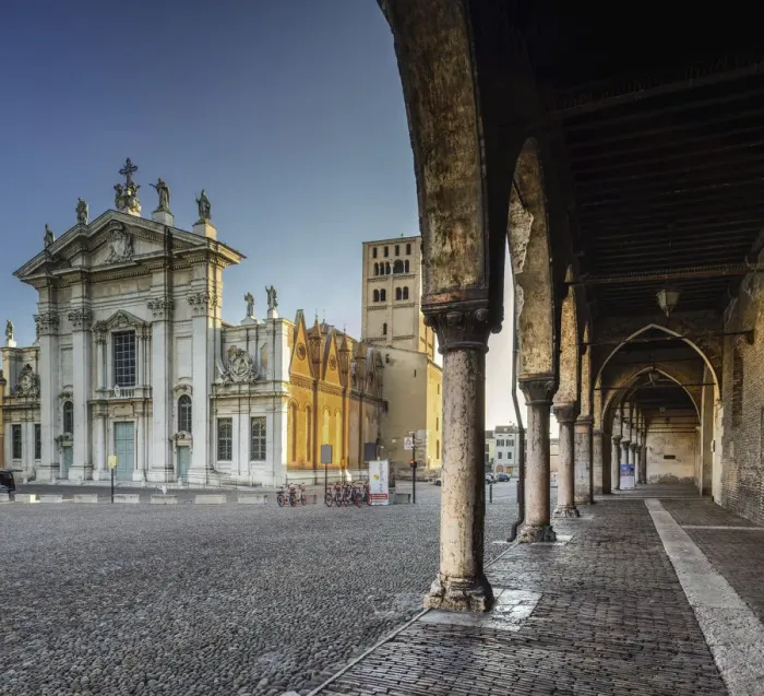 Framed Print : Columuns and arches of the Ducal Palace in Sordello Square with mantua cathedral in background after sunset Mantova, Lombardia, north Italy, south Europe Framed Print : Columuns and arches of the Ducal Palace in Sordello Square with mantua cathedral in background after sunset Mantova, Lombardia, north Italy, south Europe