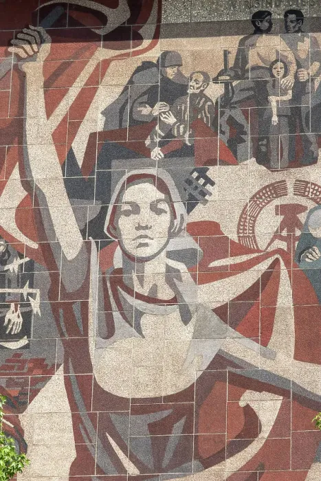 Framed Print : Communist propaganda mural on the Palace of Culture, Dresden, Saxony, Germany