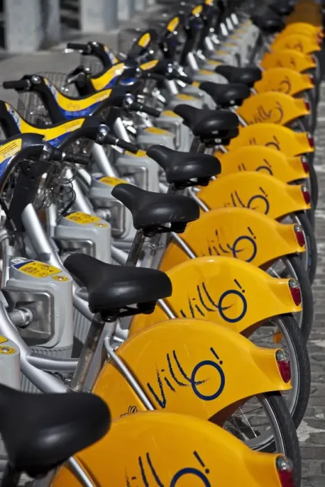 Framed Print : Community bicycle stand in Saint-Josse-ten-Noode, Brussels, Belgium