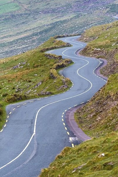 Connor pass, Dingle peninsula, County Kerry, Munster province, Ireland, Europe