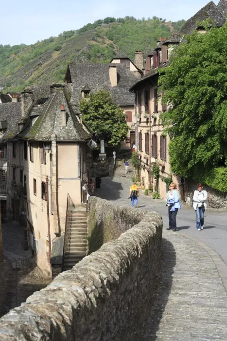 Framed Print : Conques, Averyon, Midi-Pyrenees, France Framed Print : Conques, Averyon, Midi-Pyrenees, France