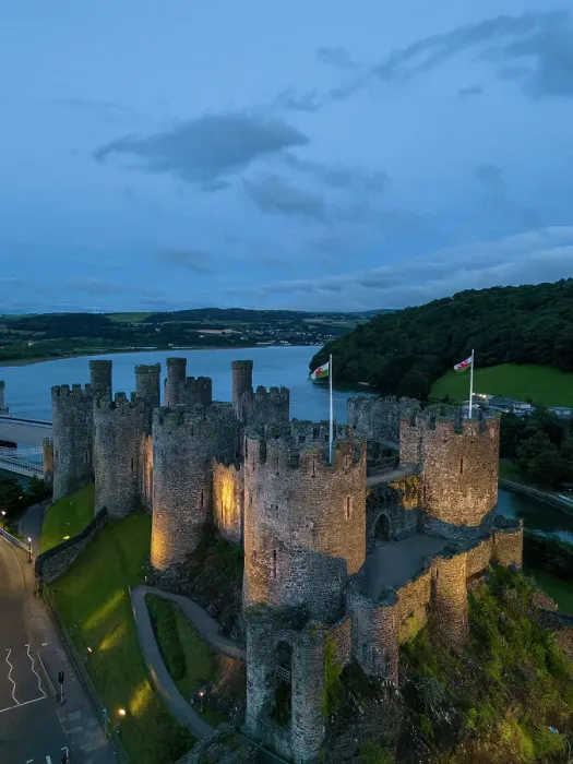 Framed Print : Conwy Castle and River Conwy, Wales, UKfort Framed Print : Conwy Castle and River Conwy, Wales, UKfort