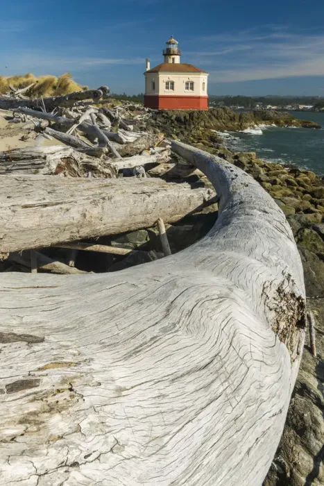 Framed Print : Coquille River Lighthouse, Bandon, Oregon, USA