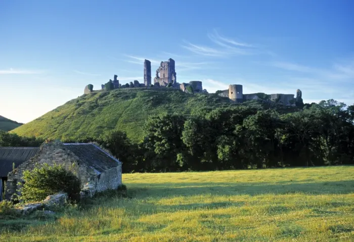 Framed Print : Corfe Castle Framed Print : Corfe Castle