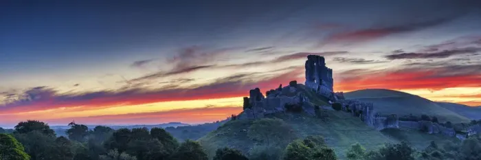 Framed Print : Corfe Castle at Sunrise, Dorset, England Framed Print : Corfe Castle at Sunrise, Dorset, England