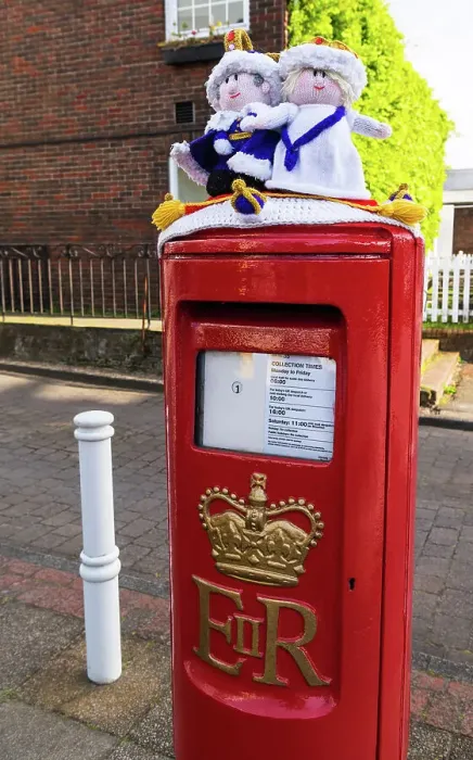 Framed Print : Coronation of King Charles III crochet post box topper, Jersey, Channel Islands Framed Print : Coronation of King Charles III crochet post box topper, Jersey, Channel Islands