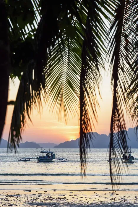 Framed Print : Corong Corong Beach at sunset, El Nido, Bacuit Bay, Palawan, Philippines Framed Print : Corong Corong Beach at sunset, El Nido, Bacuit Bay, Palawan, Philippines