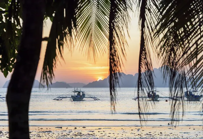 Framed Print : Corong Corong Beach at sunset, El Nido, Bacuit Bay, Palawan, Philippines Framed Print : Corong Corong Beach at sunset, El Nido, Bacuit Bay, Palawan, Philippines