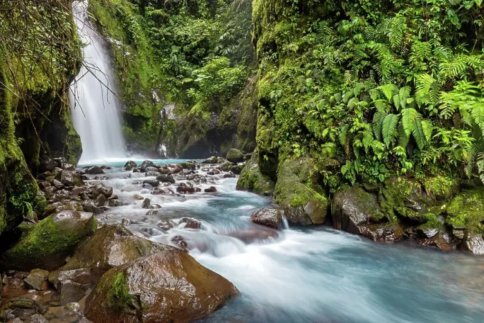 Framed Print : Costa Rica, Las Gemelas waterfall Framed Print : Costa Rica, Las Gemelas waterfall