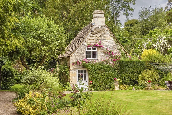 Cottage in the village of Castle Combe, Wiltshire, England