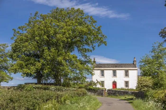 Framed Print : Country house near the hamlet of Auchenbowie near Stirling, Stirling, Scotland