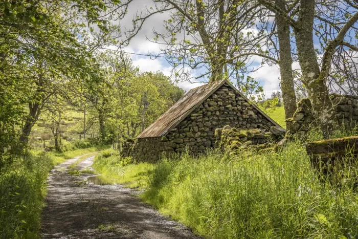 Framed Print : Country road with stone hut at Blacklunans, Blairgowrie, Perth and Kinross, Scotland Framed Print : Country road with stone hut at Blacklunans, Blairgowrie, Perth and Kinross, Scotland