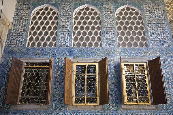 Courtyard of the favourites, The Harem, Topkapi Palace, Istanbul, Turkey
