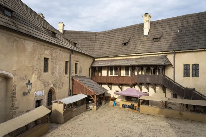 Framed Print : Courtyard at Loket Castle, Loket, Sokolov District, Karlovy Vary Region, Bohemia Framed Print : Courtyard at Loket Castle, Loket, Sokolov District, Karlovy Vary Region, Bohemia