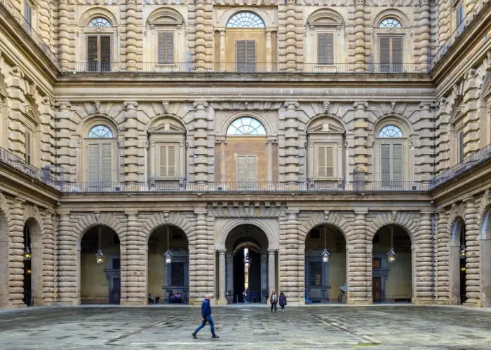 Framed Print : Courtyard of Palazzo Pitti (Pitti Palace), Florence (Firenze), Tuscany, Italy, Europe