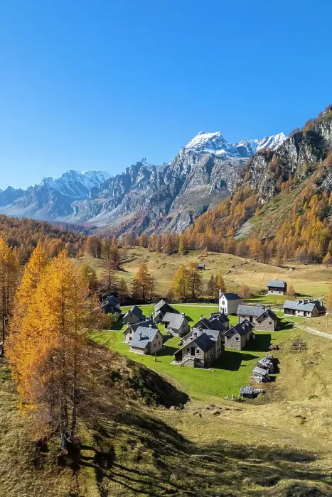 Framed Print : Crampiolo, Alpe Devero. Devero valley, Antigorio valley, Ossola valley, Piedmont, Verbano Cusio Ossola district, Italy (MR) Framed Print : Crampiolo, Alpe Devero. Devero valley, Antigorio valley, Ossola valley, Piedmont, Verbano Cusio Ossola district, Italy (MR)