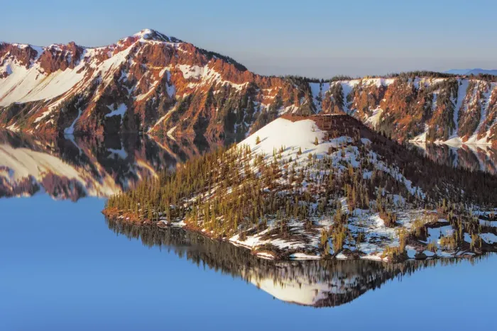 Framed Print : Crater edge at Crater Lake with Wizard Island - USA, Oregon, Klamath, Crater Lake Framed Print : Crater edge at Crater Lake with Wizard Island - USA, Oregon, Klamath, Crater Lake