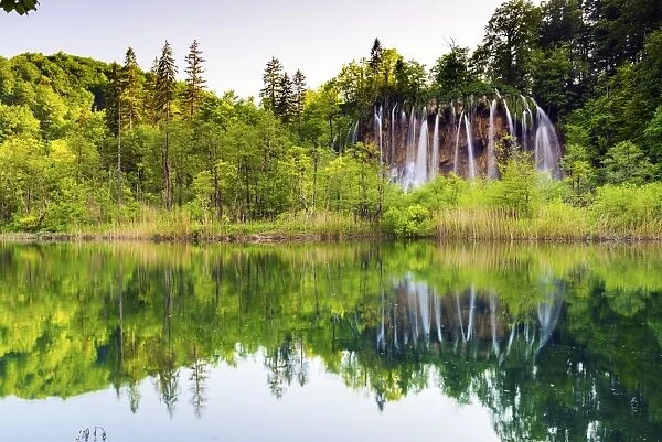 Croatia, Dalmatia, Karlovac, Plitvice, Plitvice national park, Waterfall at the high