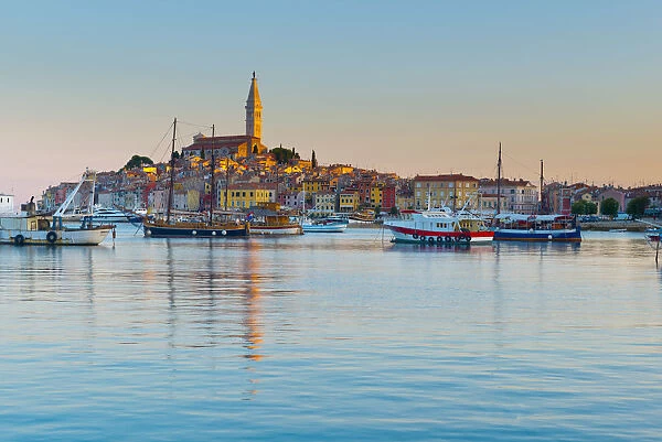 Croatia, Istria, Rovinj, harbour and Cathedral of St. Euphemia