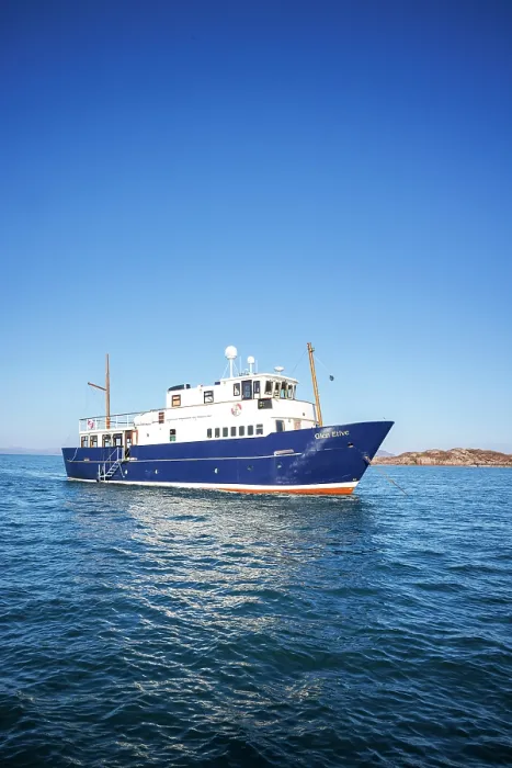 Framed Print : Cruise boat, Isle of Iona, Scotland, UK
