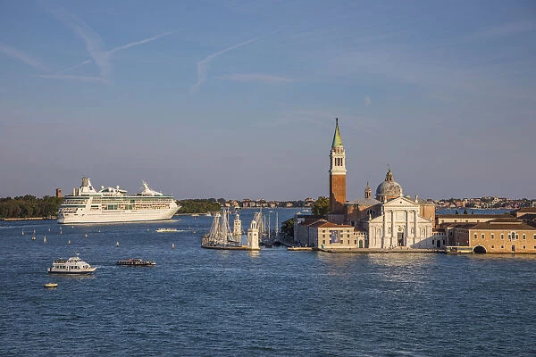 Cruise ship passing the Chiesa di San Giorgio Maggiore, Venice, Italy