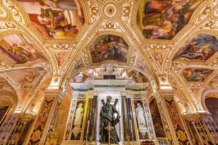 Framed Print : The Crypt in the Amalfi Cathedral, Amalfi, Campania, Italy Framed Print : The Crypt in the Amalfi Cathedral, Amalfi, Campania, Italy