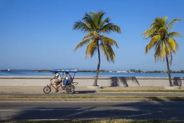 Framed Print : Cuba, Cienfuegos, The Malecon linking the city center to Punta Gorda Framed Print : Cuba, Cienfuegos, The Malecon linking the city center to Punta Gorda
