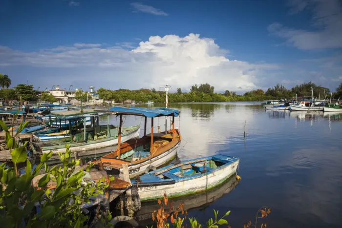 Framed Print : Cuba, Cienfuegos, Punta Gorda, Laguna del Cura Framed Print : Cuba, Cienfuegos, Punta Gorda, Laguna del Cura