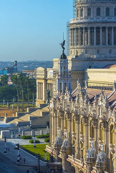 Cuba, Havana, Capitolio and Gran Teatro de La Habana