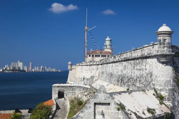 Framed Print : Cuba, Havana, Castillo de los Tres Santos Reys del Morro fortress Framed Print : Cuba, Havana, Castillo de los Tres Santos Reys del Morro fortress