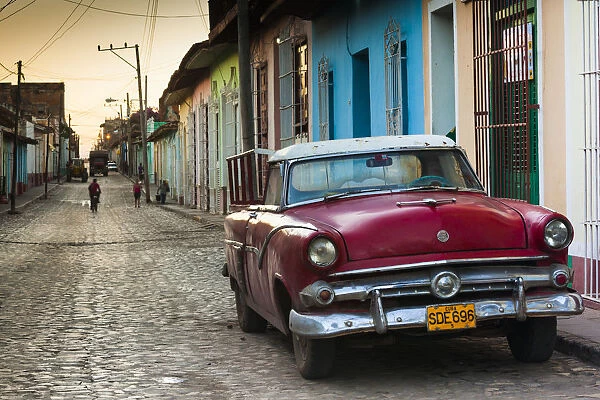 Cuba, Sancti Spiritus Province, Trinidad, 1950s-era US-made Ford car