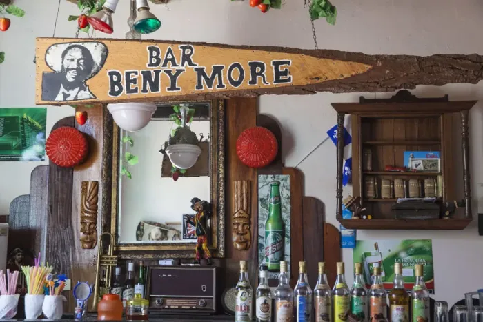 Framed Print : Cuba, Trinidad, Bar restaurant Beny More