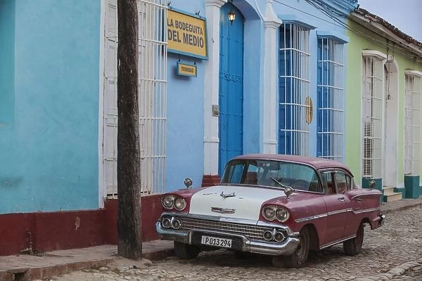 Cuba, Trinidad, Classic American car in historical center