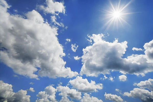 Cumulonimbus cloud and sun - Germany, Bavaria, Upper Bavaria, Freising, Giggenhausen