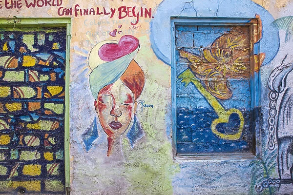 Curacao, Willemstad, Pietermaai, Graffiti on derelect house