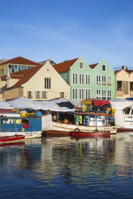 Framed Print : Curacao, Willemstad, Punda, Venezuelan boats at the floating market Framed Print : Curacao, Willemstad, Punda, Venezuelan boats at the floating market
