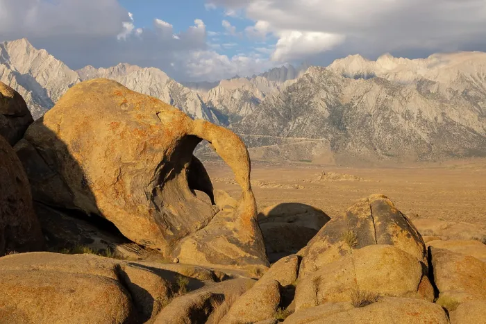 Framed Print : Cyclops Arch in the Alabama Hills looking towards Mount Whitney in the Sierra Nevadas, California, USA. Summer (August) 2025 Framed Print : Cyclops Arch in the Alabama Hills looking towards Mount Whitney in the Sierra Nevadas, California, USA. Summer (August) 2025