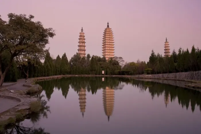 Framed Print : Dali Three Pagodas (San Ta Si) at dusk, Dali, Yunnan Province, China