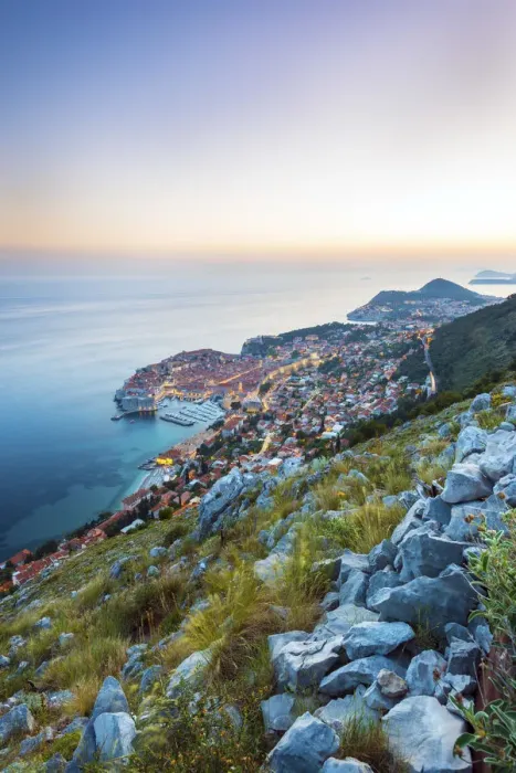Framed Print : Dalmatia, Croatia, Dubrovnik. Sunest overDubrovnik old town from the hills above Dubrovnik Framed Print : Dalmatia, Croatia, Dubrovnik. Sunest overDubrovnik old town from the hills above Dubrovnik