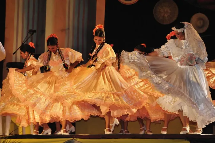 Framed Print : Dancers at the Centro Cultural Antiguo, Balet Folklorico, Masaya, Nicaragua Framed Print : Dancers at the Centro Cultural Antiguo, Balet Folklorico, Masaya, Nicaragua