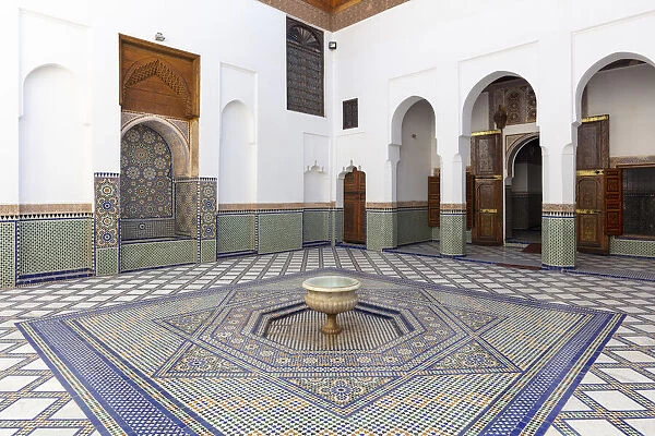 Dekorative prøve propel Dar Si Said museum inner courtyard, Marrakech-Safi #24789482