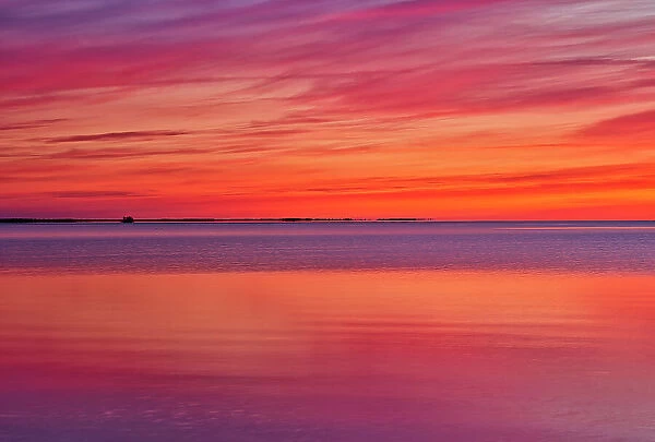 Dawn on Lake Winnipeg. Hecla-Grindstone Provincial Park, Manitoba, Canada