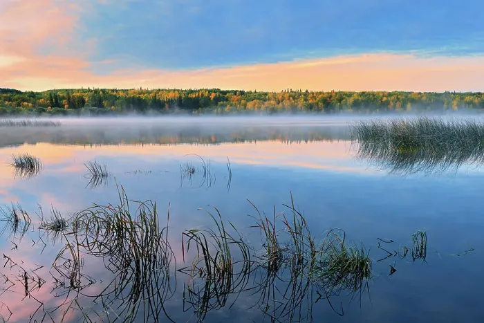 Framed Print : Dawn on Lawrence Lake, Alberta, Canada Framed Print : Dawn on Lawrence Lake, Alberta, Canada