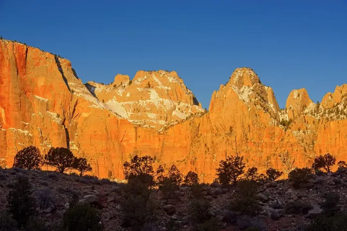 Framed Print : Dawn light on the Towers of the Virgin, Zion National Park, Utah, USA Framed Print : Dawn light on the Towers of the Virgin, Zion National Park, Utah, USA