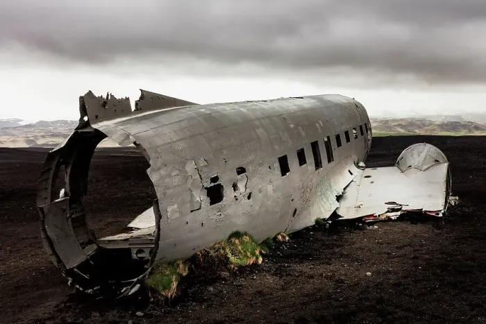 Framed Print : DC 3 abandoned on Black Beach, Vik I Myrdal, Iceland
