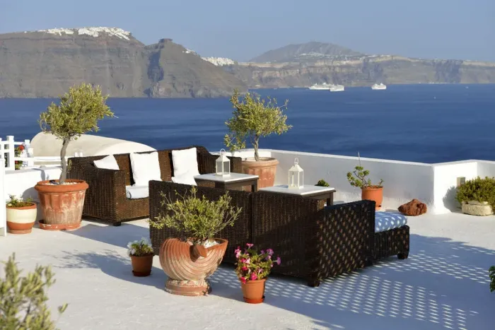 Framed Print : Deck at resort in oia, Santorini, Kyclades, South Aegean, Greece, Europe
