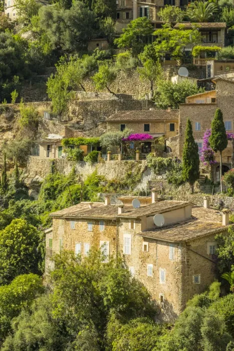 Framed Print : Deia, Serra de Tramuntana, Mallorca, Balearic Islands, Spain